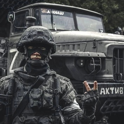 Михаил Пахомов