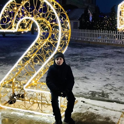 Антон Семенцов