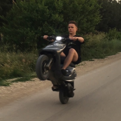 Ярик Тихомиров
