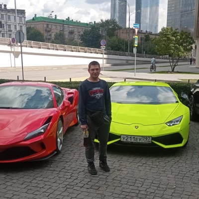 Максим Кавинов