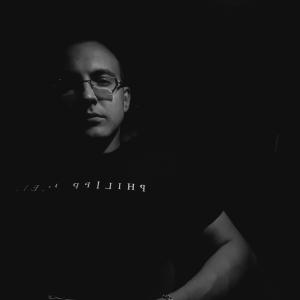 Dmitriy R.